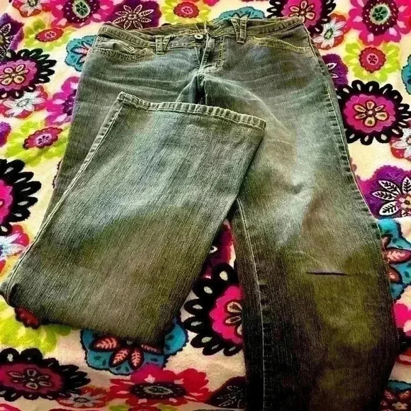 Angel jeans and embellished - Picture 2 of 4